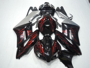 Honda CBR 1000 RR 2004-2005 Verkleidungen - Schwarz rote Flamme